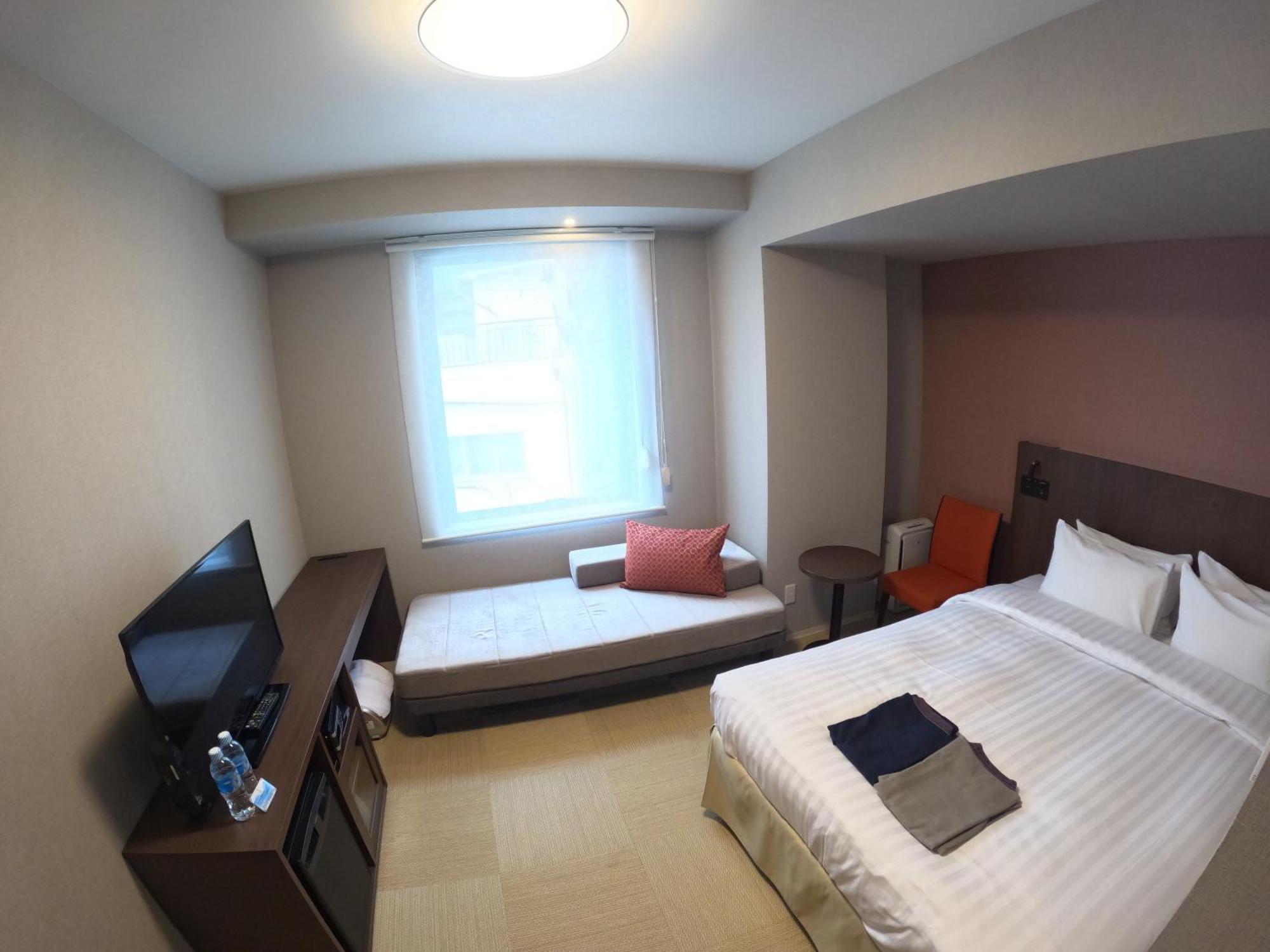 Hiyori Hotel Osaka Namba Station Екстер'єр фото
